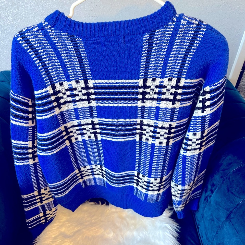Beautiful Blue Sweater top